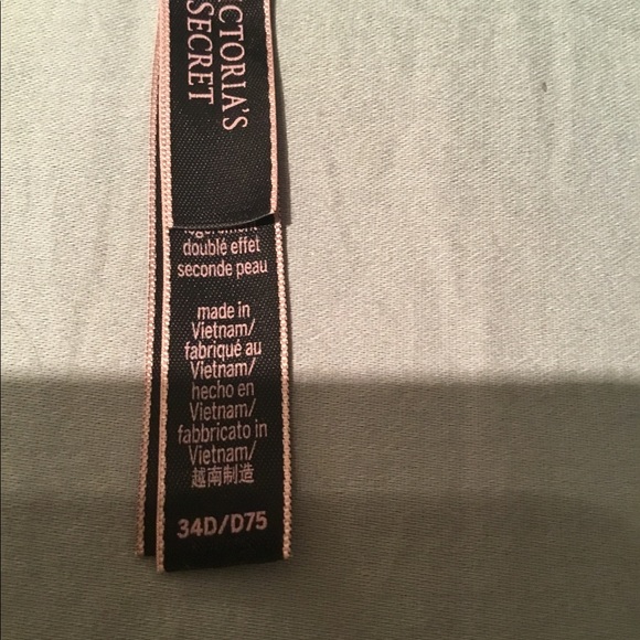 VICTORY SECRET SIZE 34D NEW ONLY $18.💗💕💕💕💗 - Picture 5 of 5
